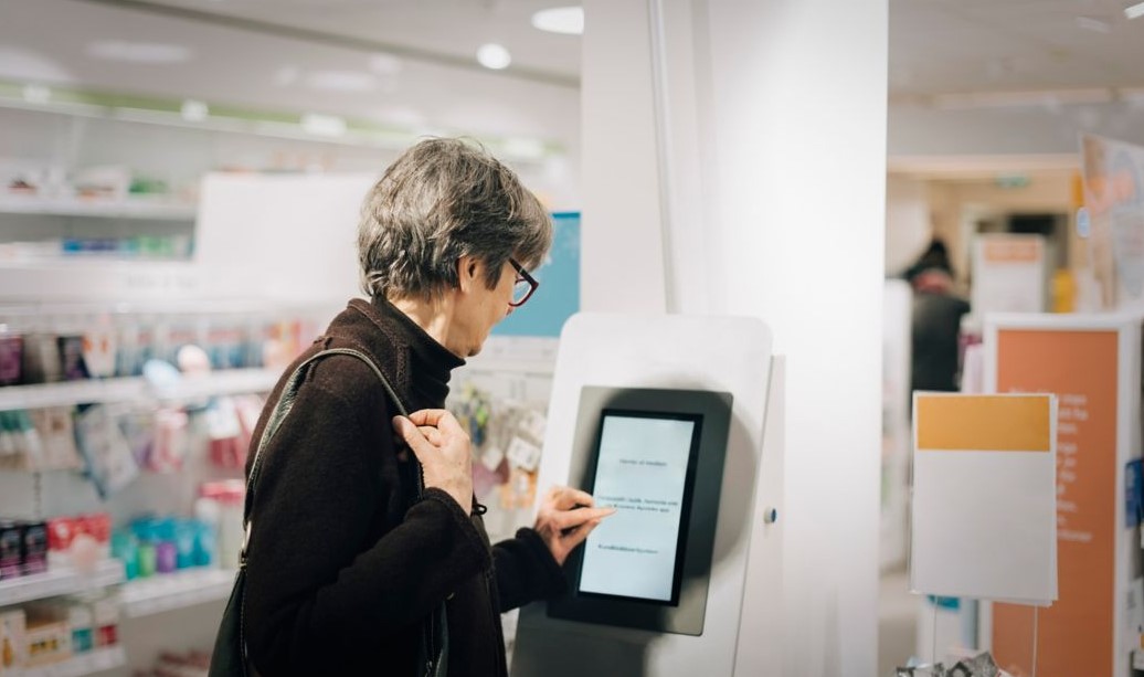 Três tendências omnichannel transformam farmácias no Brasil