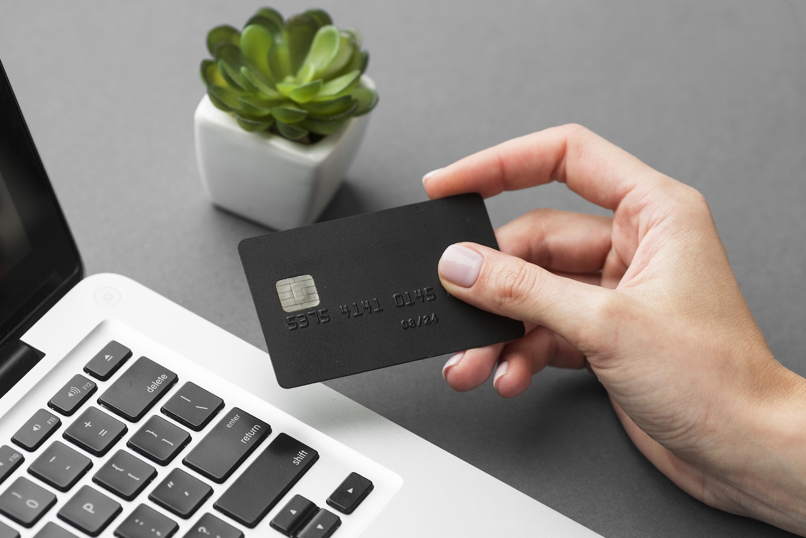 Cartão de crédito representando o serviço de emissão de cartões da Fiserv, Vision Next